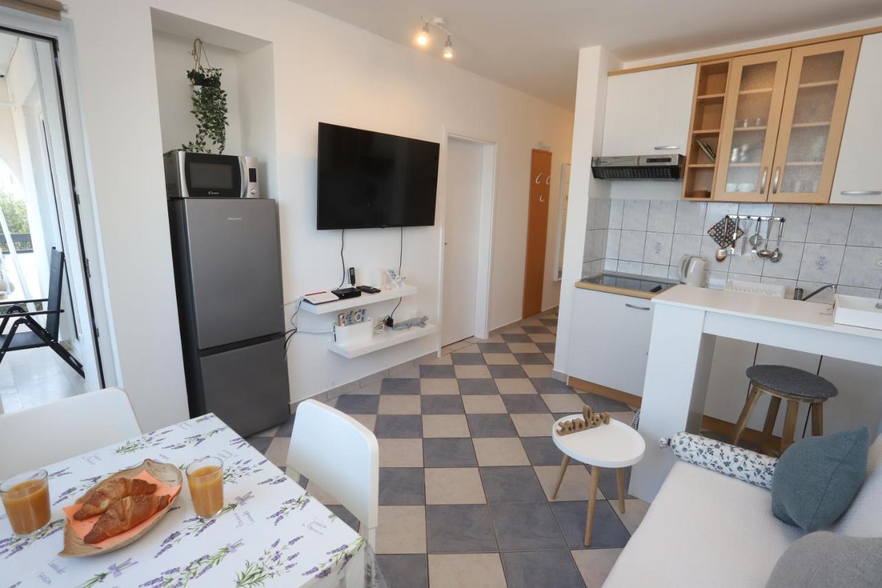 Apartment Relaxing Sea View, Okrug Gornji Zewnętrze zdjęcie