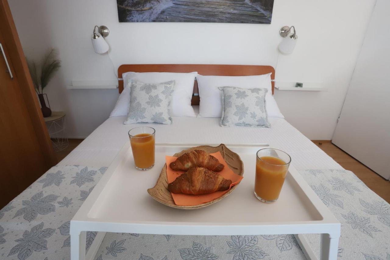 Apartment Relaxing Sea View, Okrug Gornji Zewnętrze zdjęcie