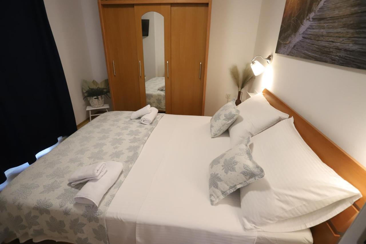 Apartment Relaxing Sea View, Okrug Gornji Zewnętrze zdjęcie