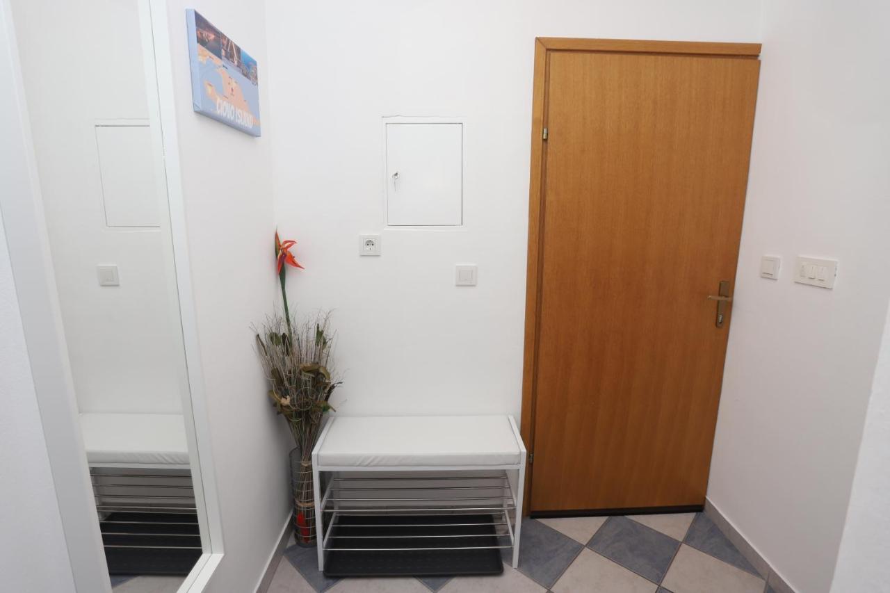 Apartment Relaxing Sea View, Okrug Gornji Zewnętrze zdjęcie
